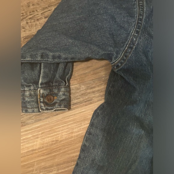 Jean boys button up shirt. Size 2 toddler. 😊Adorable. - Picture 5 of 6